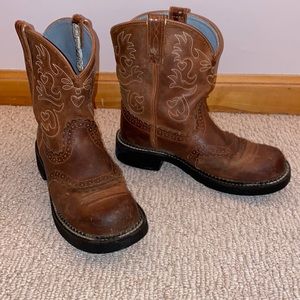 Arita brown fat baby heart boots size 9 womens COWBOY COWGIRL BOOTS